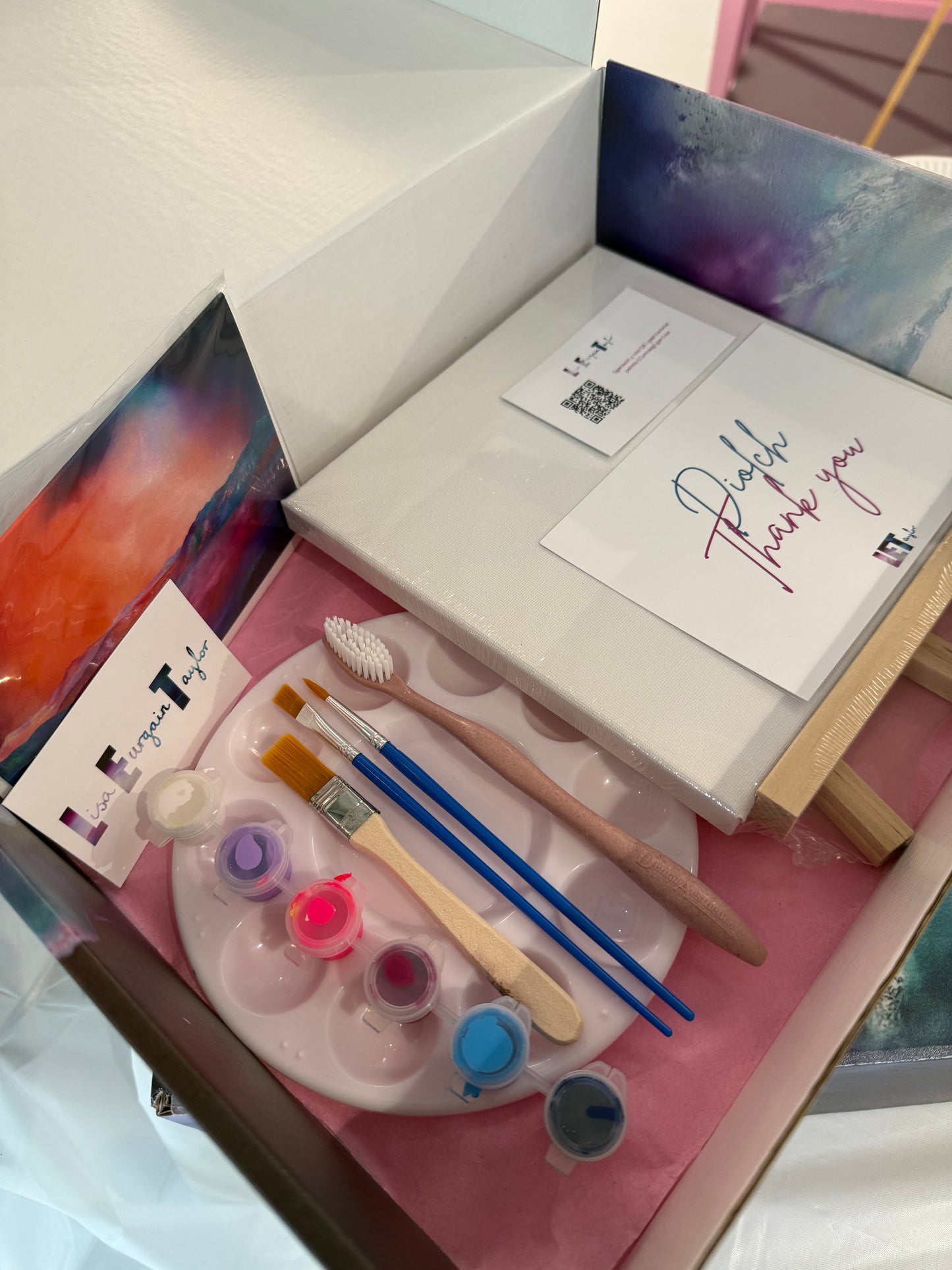 Bocs Celf / Art box - 'Mynyddoedd' / 'Mountains'